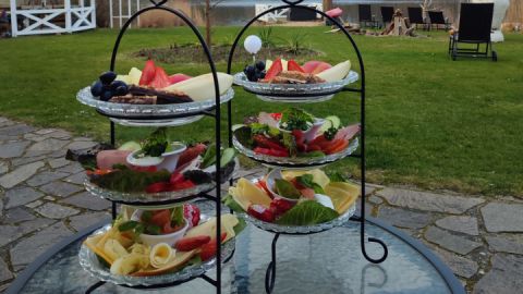 Etagere