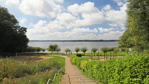 Badestelle Zislow mit Spielplatz