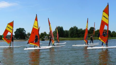 wassersportstation_fleesensee_surfen