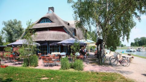 Fischerhaus an der Metow Plau am See